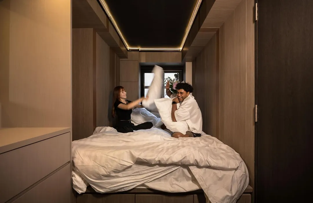 Cube Social Boutique Capsule Hotel At Boat Quay-1